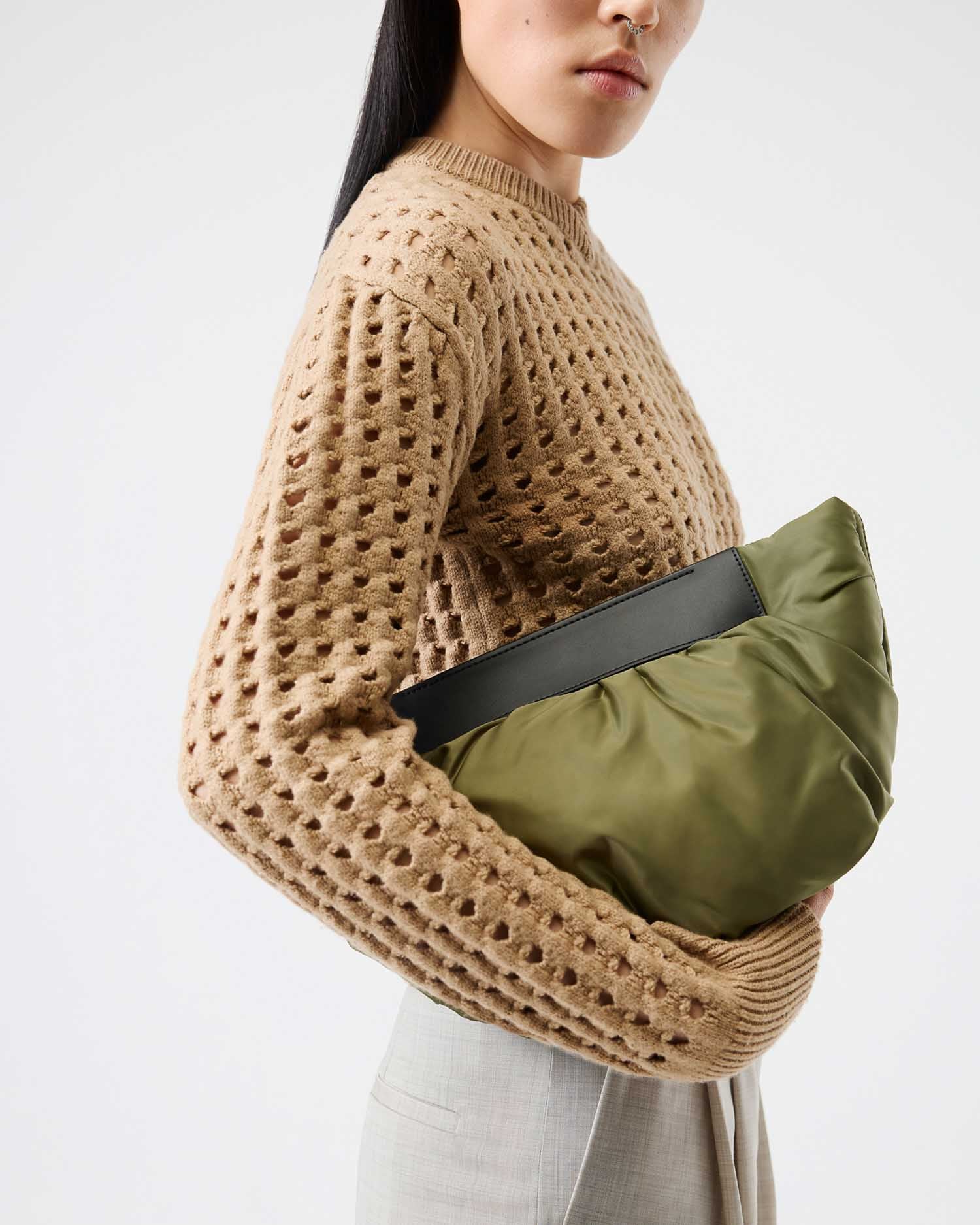 Caba Clutch Olive