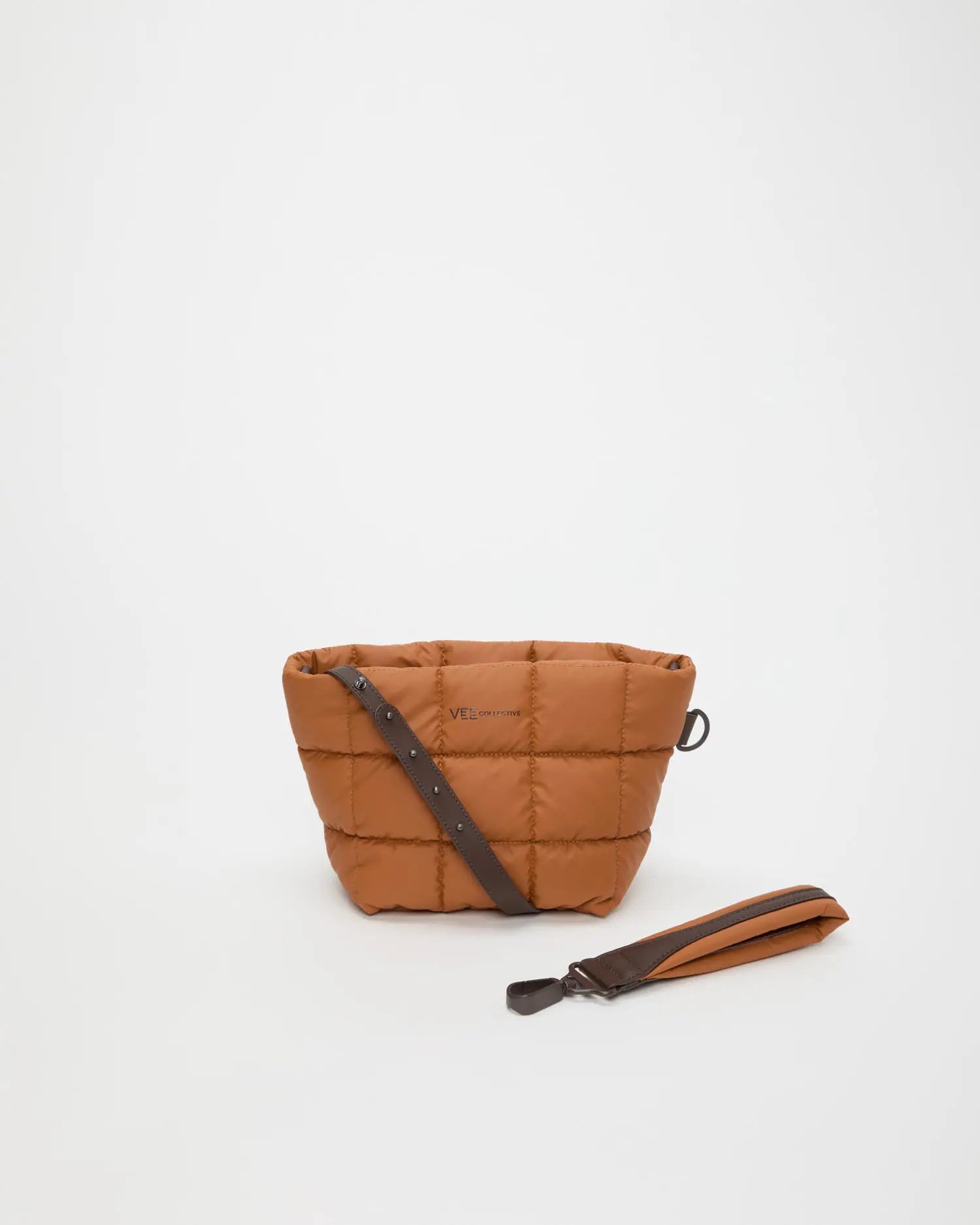 Porter Clutch Cognac