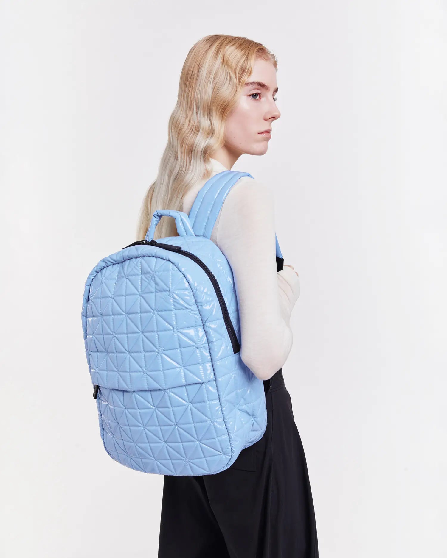 Vee Backpack Cerulean Vinyl